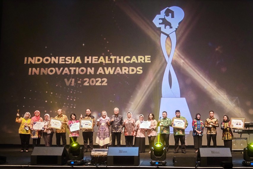 Pemkot Balikpapan Terima Penghargaan Inovation Healthcare Awards ...