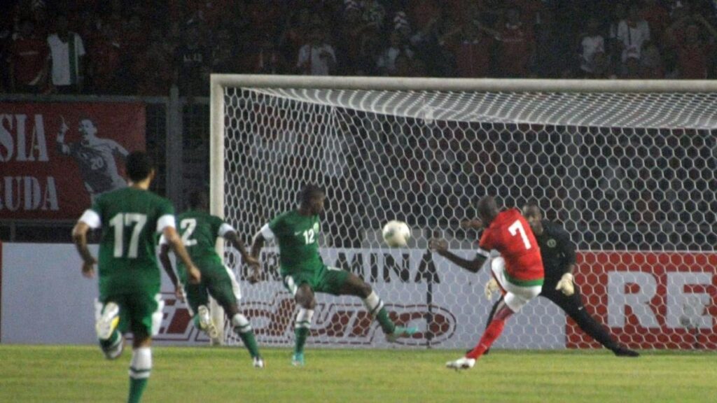 Timnas Indonesia saat hadapi Arab Saudi / foto : @Indostransfer