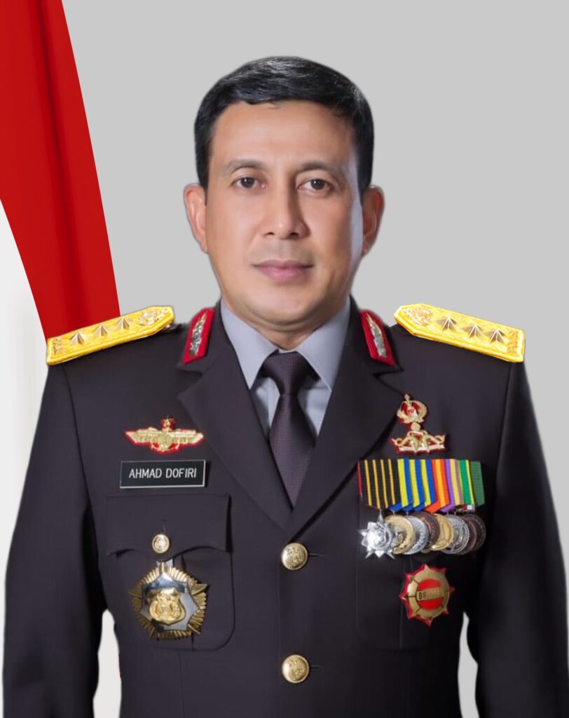 Wakapolri Komjen Ahmad Dofiri /wiki