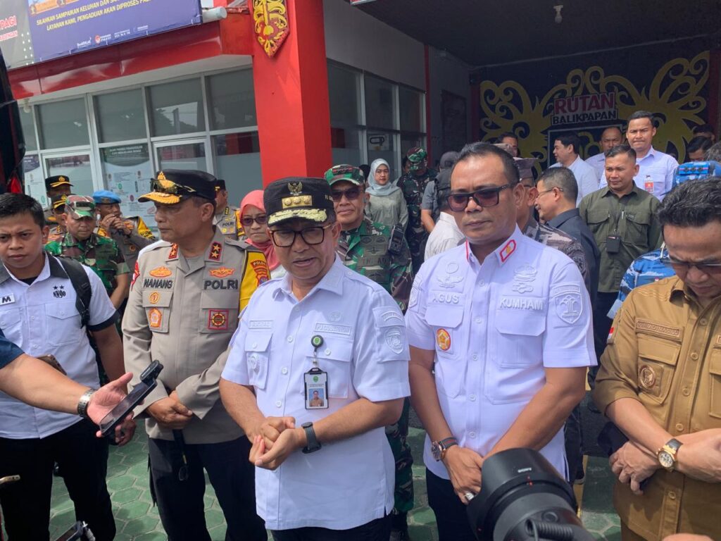 Pj Gubernur Kaltim Akmal Malik bersama Forkopimda meninjau TPS khusus Rutan Balikpapan 901 dan 902