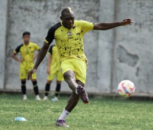 Striker gaek Persiba Balikpapan Herman Dzumafo / oficial Persiba