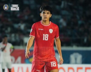 Viktor Dethan pemain PSM Makassar yang debut bersama Timnas senior. Penampilannya menuai pujiannya / PSSI