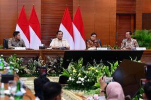 Presiden Prabowo Subianto menghadiri kegiatan penutupan Kas APBN Tahun 2024 hadir di Kantor KemenKeu, Jakarta, Selasa (31/12/2024). (Foto: BPMI Setpres/ Muchlis Jr)