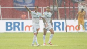 Tyronne del Pino dan Ciro Alves, dua pemain Persib Bandung / LIB