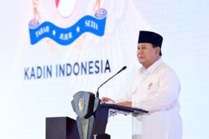 Presiden Prabowo Subianto menyampaikanpengarahan pada acara Musyawarah Nasional Konsolidasi Persatuan Kadin Indonesia di Hotel The Ritz-Carlton, Jakarta, Kamis (16/01/2025). (Foto: BPMI Setpres)